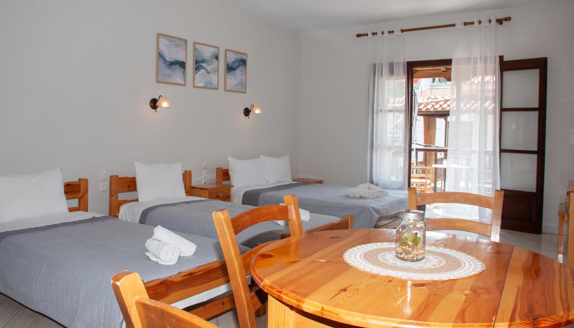Aris Junior Studios Neo Klima Skopelos ภายนอก รูปภาพ