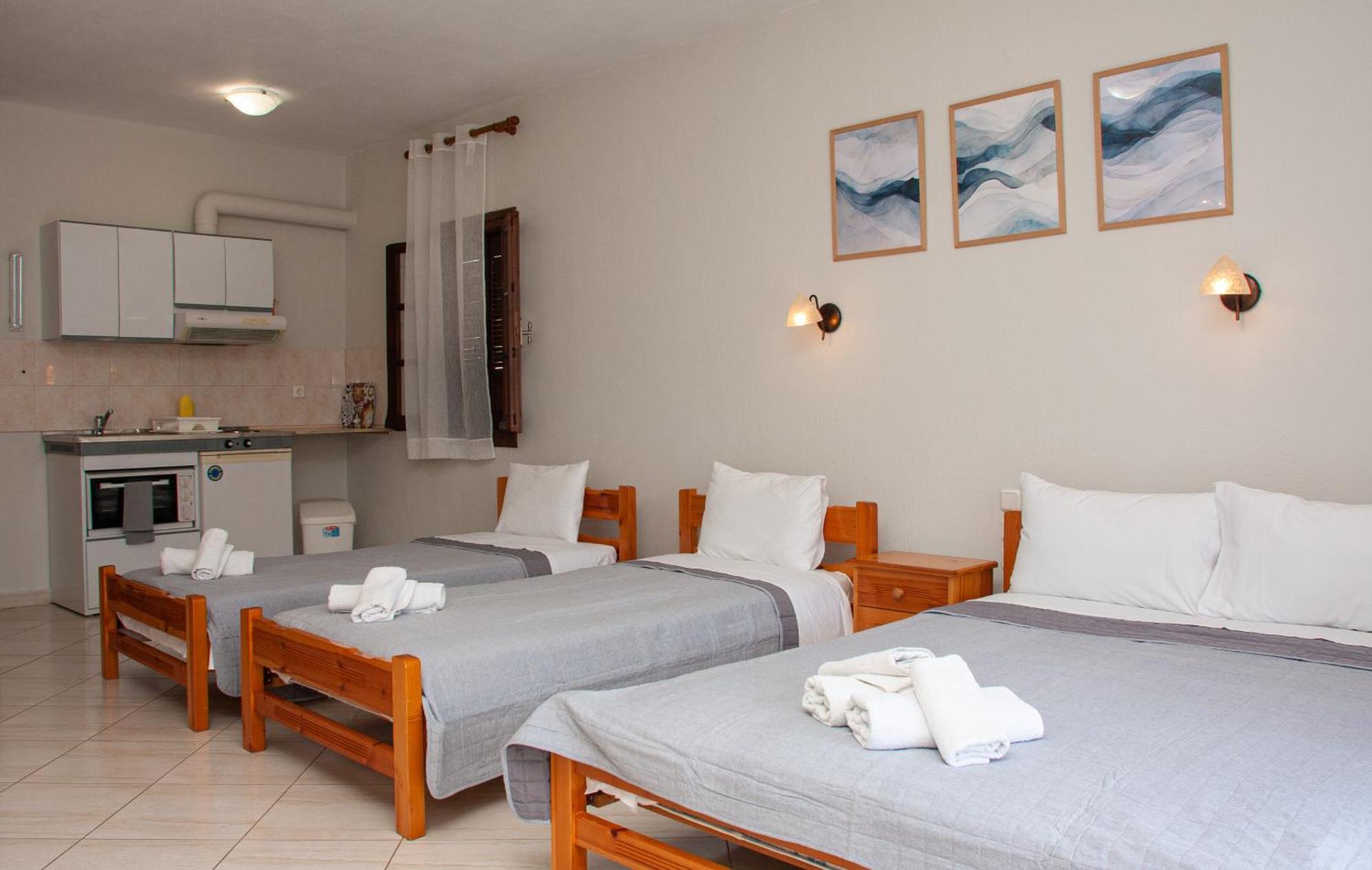 Aris Junior Studios Neo Klima Skopelos ภายนอก รูปภาพ