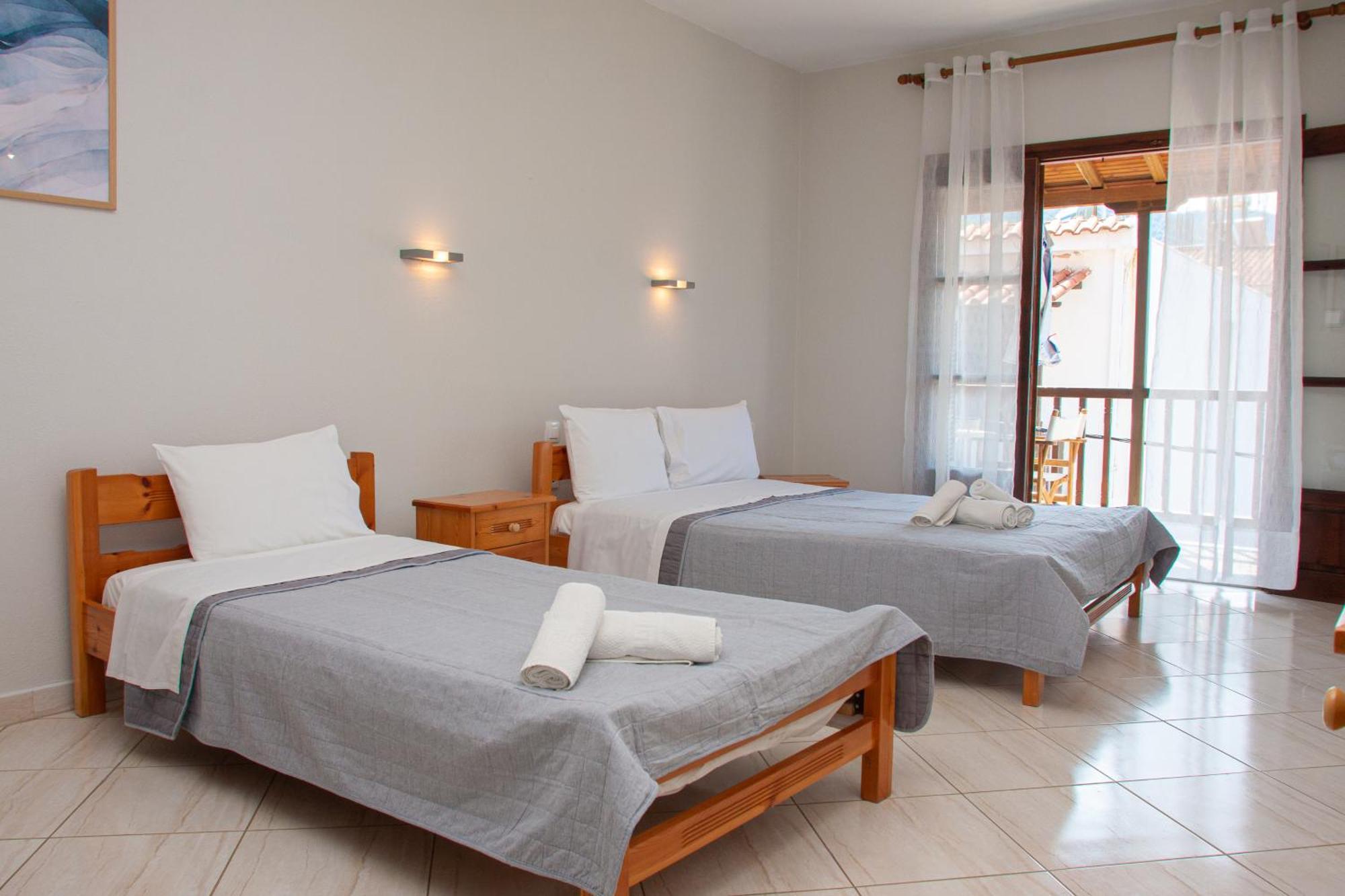 Aris Junior Studios Neo Klima Skopelos ภายนอก รูปภาพ